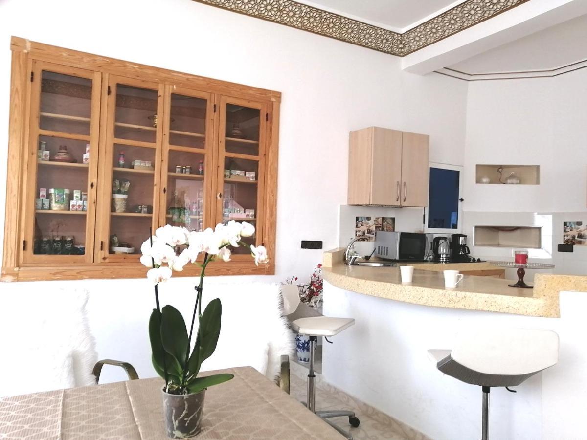 Sara House Nador Aparthotel Exterior photo
